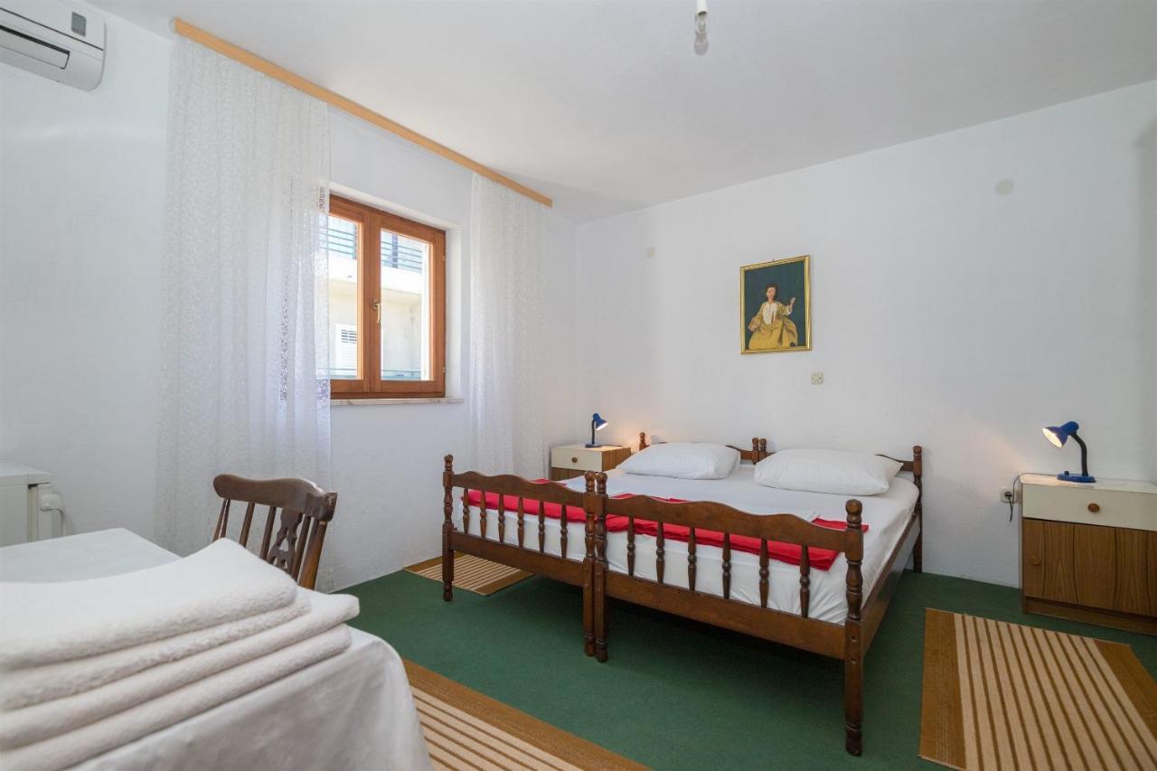 Apartment Ante Tonci Makarska Exteriör bild